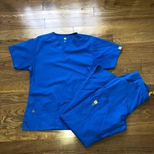 Wonder wink scrub set! Worn a few times